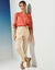 Blouse unie col tunisien, manches coudes smockées (corail foncé)
