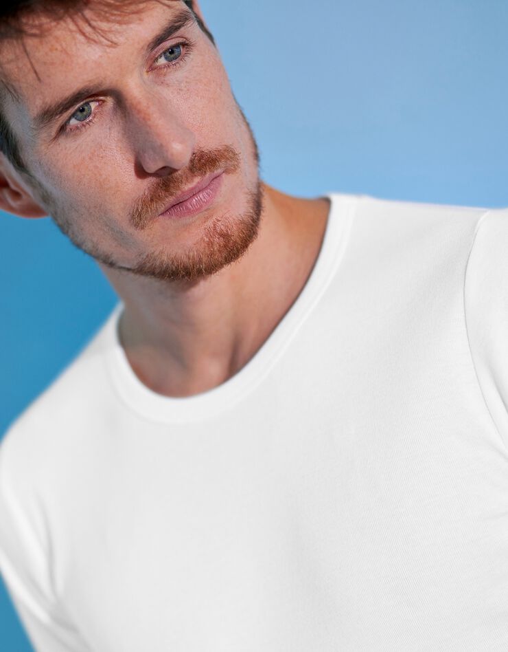 Tee-shirt sous-vêtement homme col rond - lot de 3 (blanc) Tee-shirt sous-vêtement homme col rond - lot de 3 (blanc)