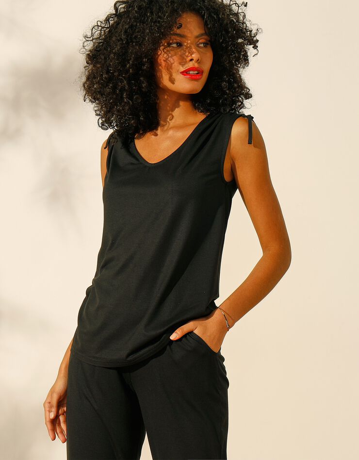 Tee-shirt uni, col V avec lien à nouer aux épaules (noir) Tee-shirt uni, col V avec lien à nouer aux épaules (noir)