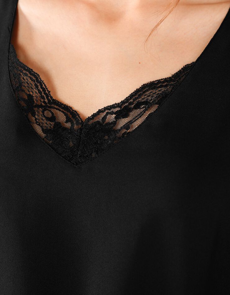 Caraco col V uni dentelle (noir) Caraco col V uni dentelle (noir)