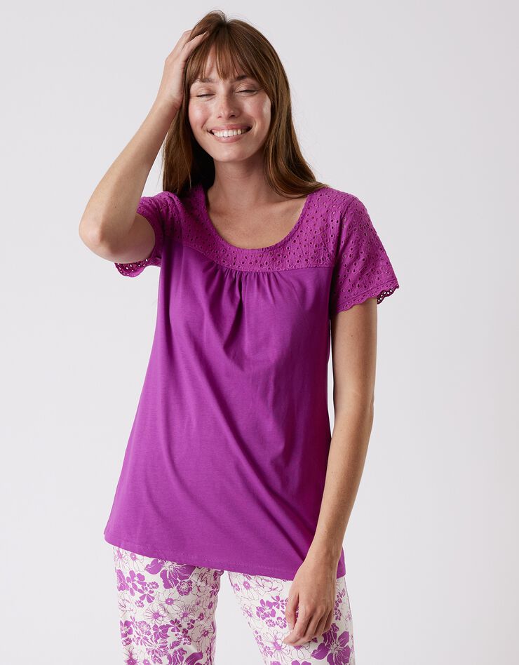 Pyjama imprimé avec broderie anglaise - manches courtes (violine) Pyjama imprimé avec broderie anglaise - manches courtes (violine)