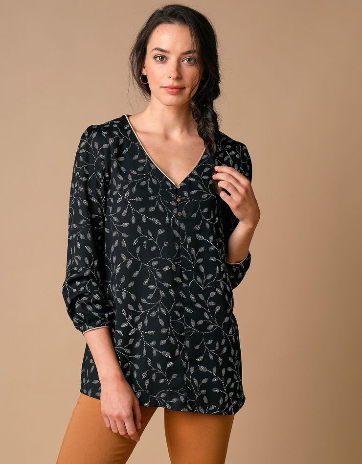 Blouse évasée détails dorés imprimé bicolore, crêpe (noir / blanc) Blouse évasée détails dorés imprimé bicolore, crêpe (noir / blanc)
