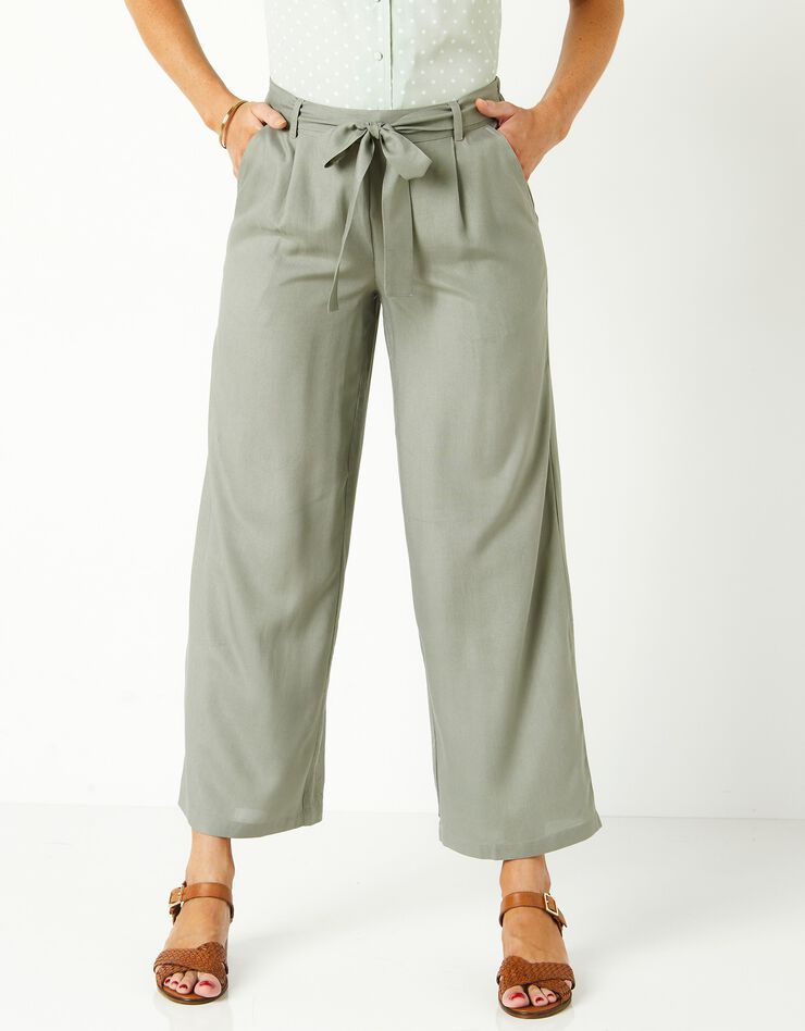 Pantalon raccourci large uni (kaki clair) Pantalon raccourci large uni (kaki clair)