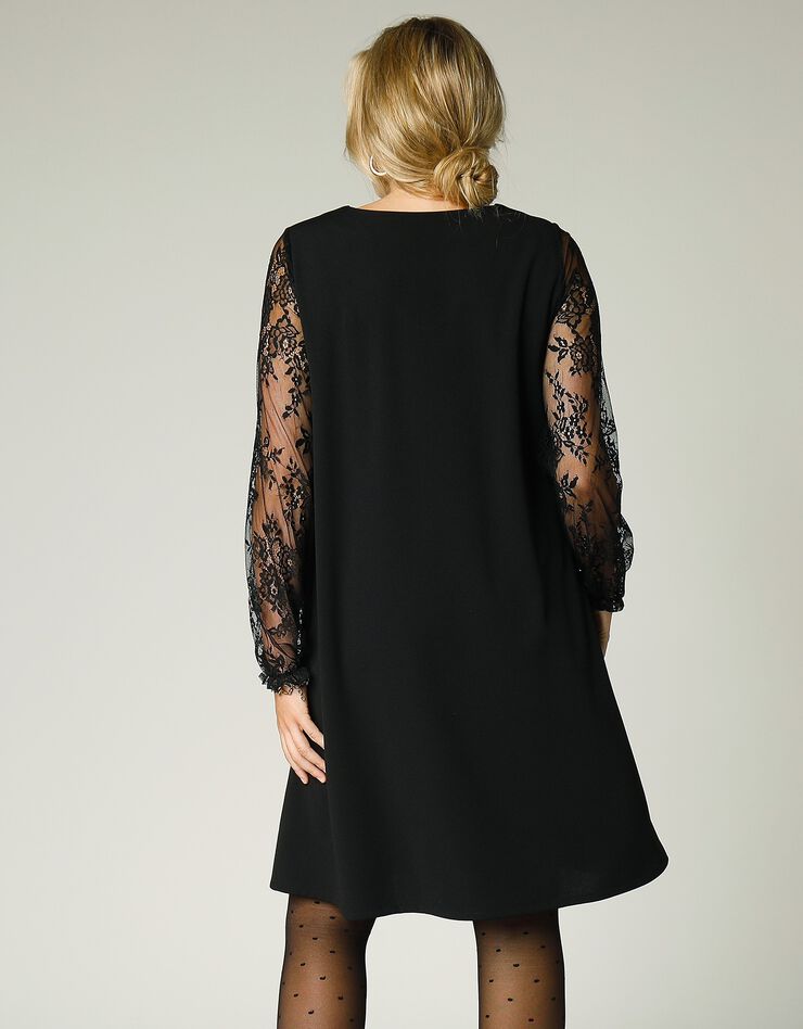 Robe trapèze noire unie manches dentelle ajourée (noir) Robe trapèze noire unie manches dentelle ajourée (noir)