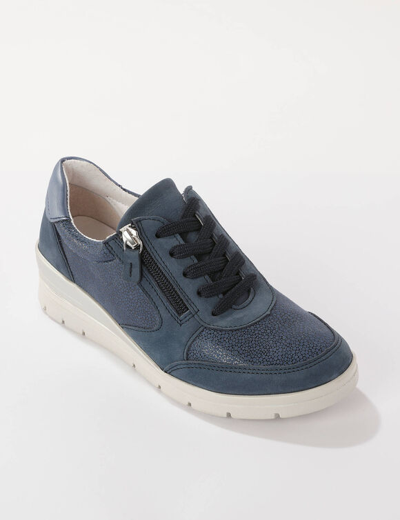 Baskets à lacets grande largeur, en cuir avec empiècements extensibles. (bleu)