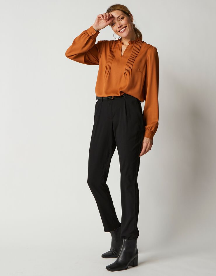 Blouse à plis manches longues unie (caramel) Blouse à plis manches longues unie (caramel)