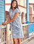 Robe imprimée boutonnée épaules (bleu / écru)