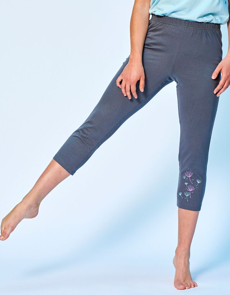 Pantacourt pyjama coton uni motif fleuri (ardoise) Pantacourt pyjama coton uni motif fleuri (ardoise)