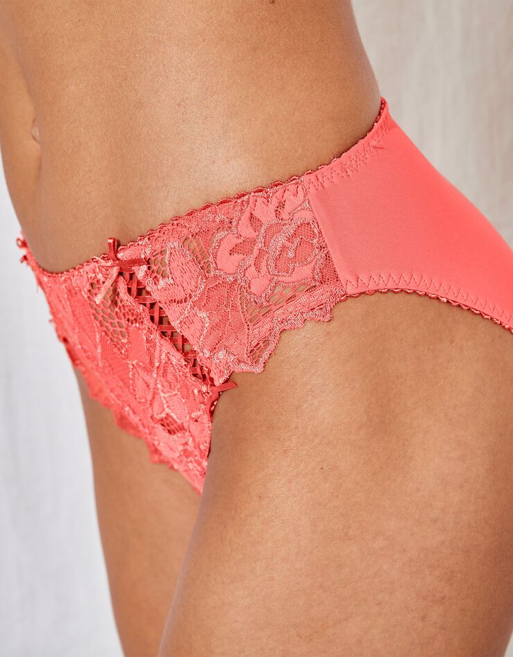Slip dentelle unie Arum (abricot) Slip dentelle unie Arum (abricot)
