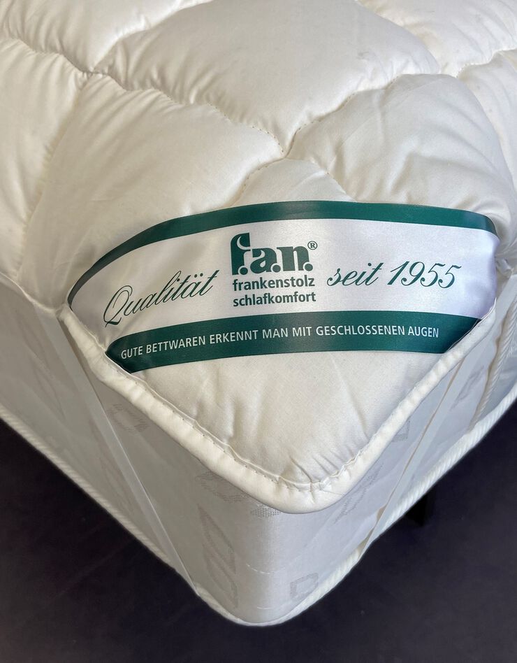 Surmatelas coton issu de l'agriculture biologique 600g/m2 (blanc)