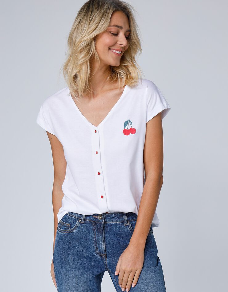 Tee-shirt col V boutonné brodé cerises, spécial petites (blanc) Tee-shirt col V boutonné brodé cerises, spécial petites (blanc)