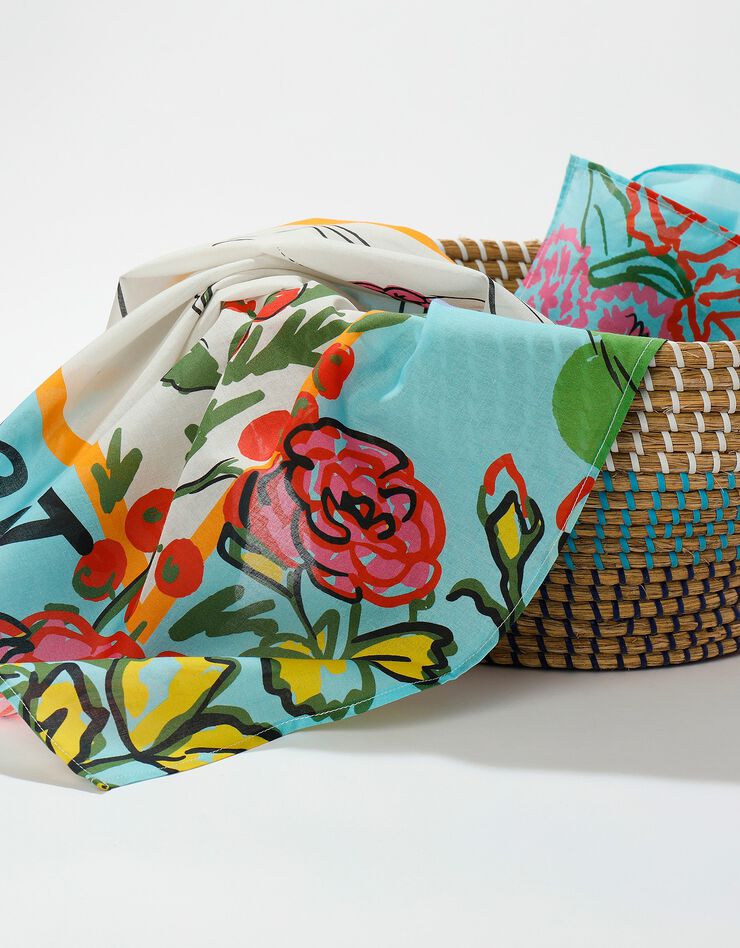 Foulard fabriqué en France imprimé fleurs, 100 x 100 cm  - coton (bleu ciel)