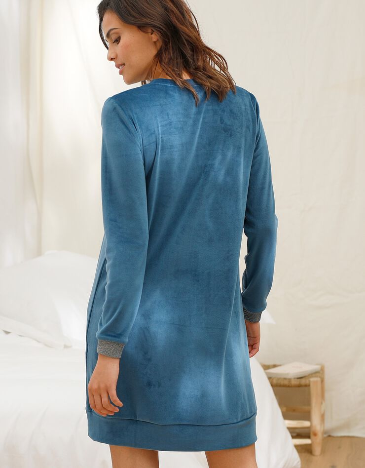 Chemise de nuit velours stretch bleu, finitions paillettes (bleu pétrole) Chemise de nuit velours stretch bleu, finitions paillettes (bleu pétrole)