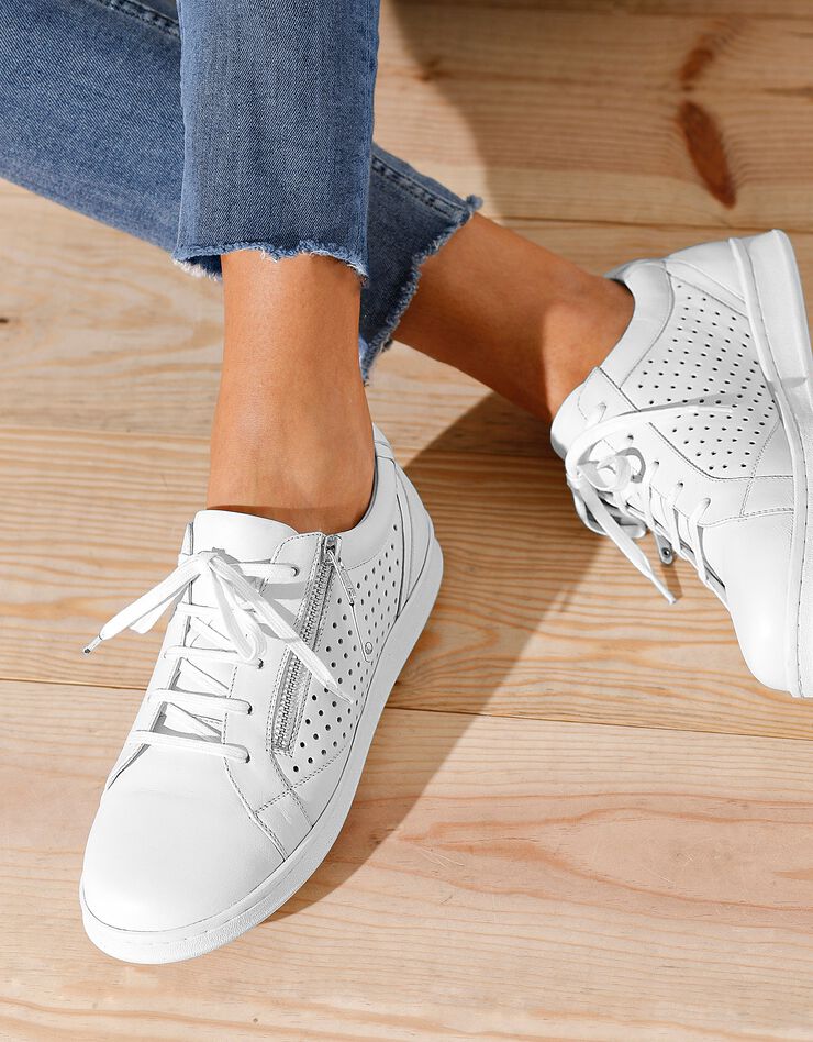 Tennis zippée en cuir perforé (blanc) Tennis zippée en cuir perforé (blanc)