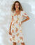 Robe courte imprimé floral, voile fils brillants (écru / rose)