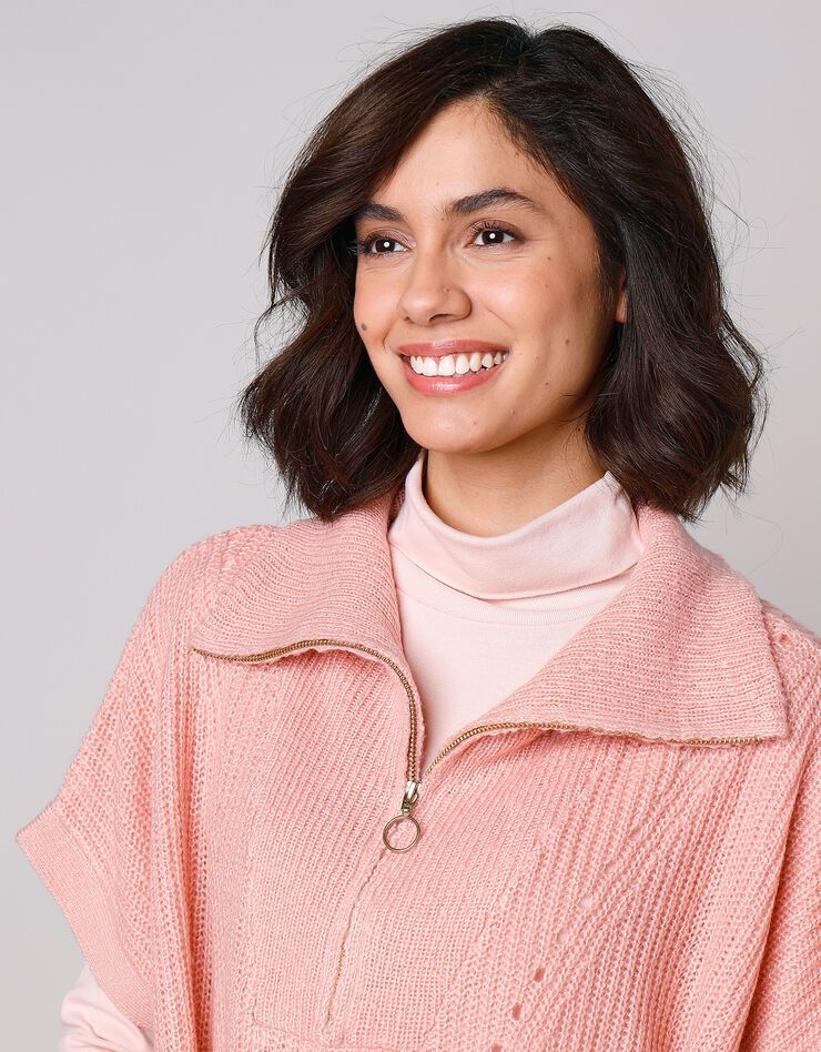 Pull poncho zippé manches courtes fentes boutonnées (rose poudré) Pull poncho zippé manches courtes fentes boutonnées (rose poudré)