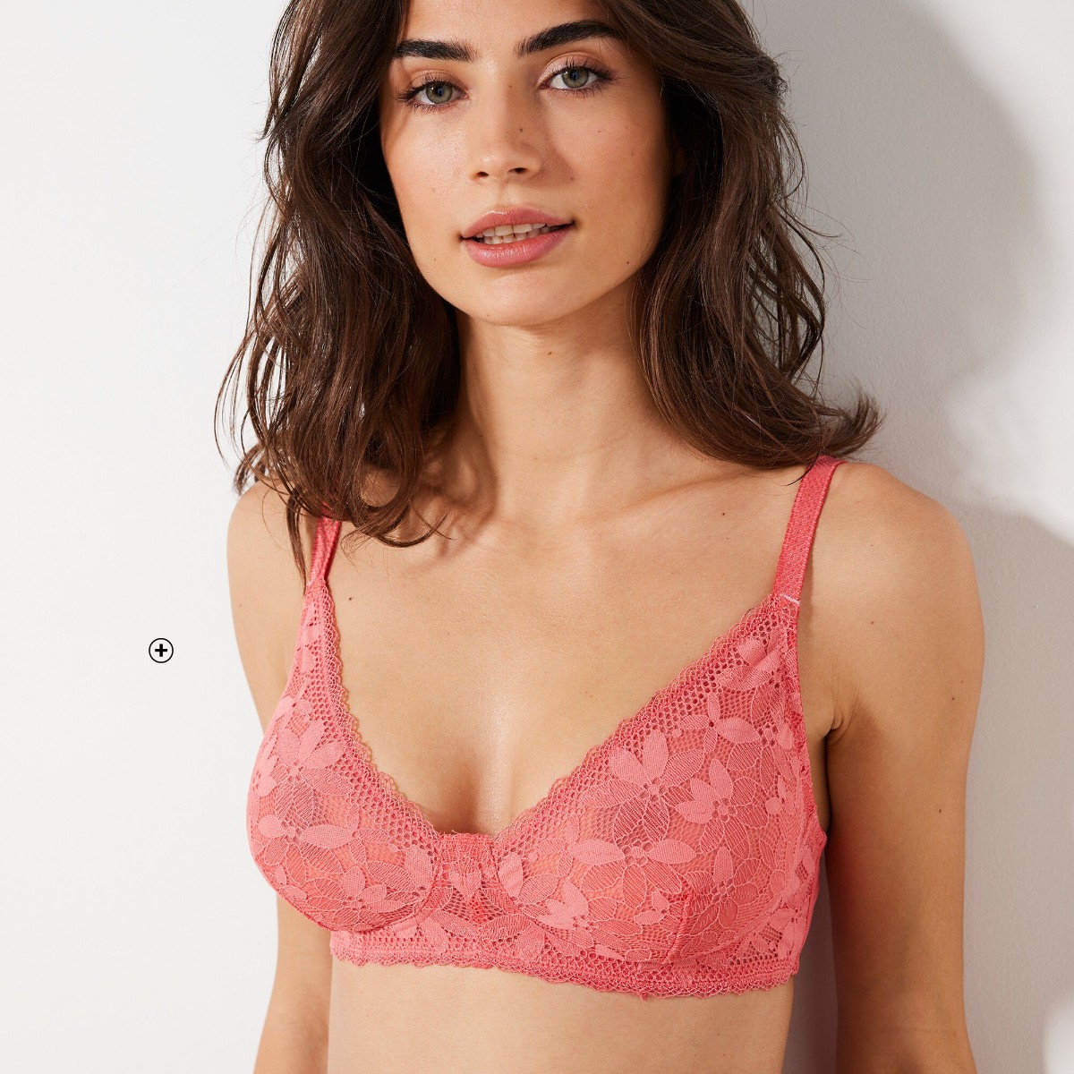 Soutien-gorge dentelle forme triangle Manado sans amature rose Confidence Lingerie® pas cher | Blancheporte