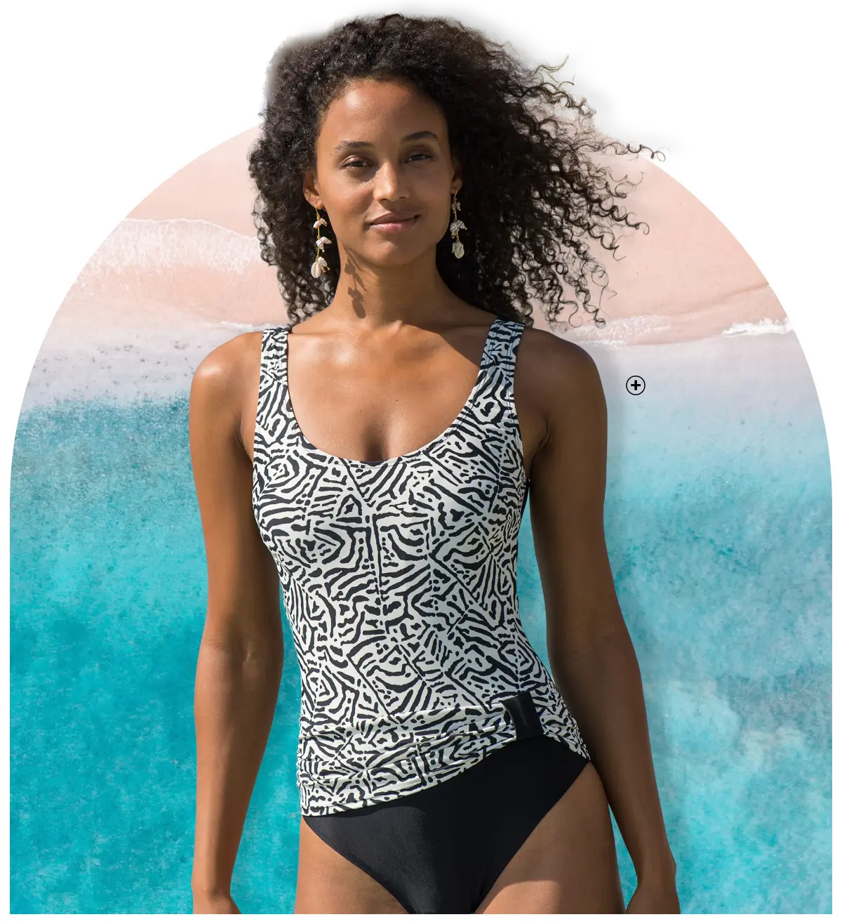 Maillot de bain 1 pièce effet drapé Ivola écru/noir - Blog Blancheporte