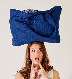 Sac week-end en jean, fabrication éco-responsable Sac week-end en jean upcycling 43x50x14cm - Blancheporte