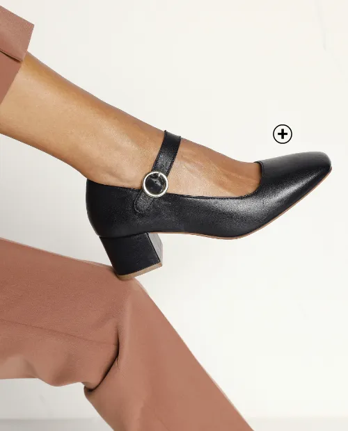 Babies à talon – chaussures classiques et intemporelles, élégantes avec une robe évasée ou une robe trapèze chic