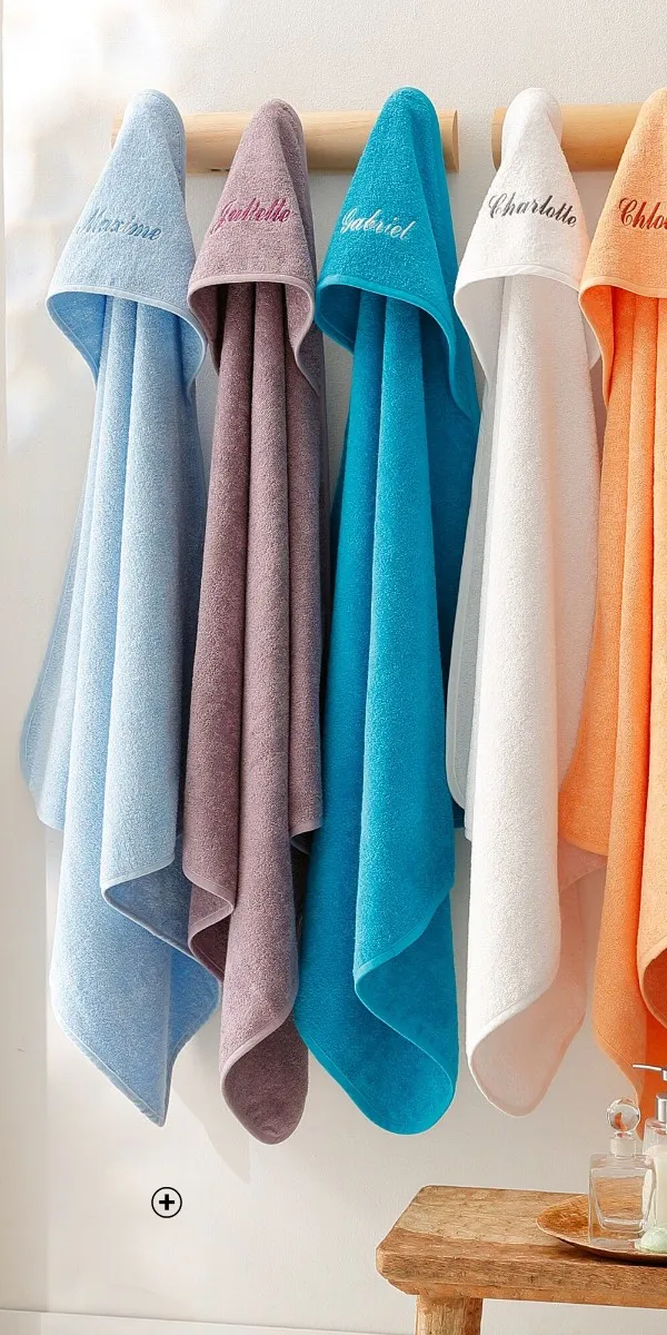 Cape de bain pour bébé personnalisable bleu pas cher | Blancheporte