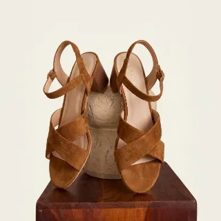 Sabots à talon cuir et bois caramel, talon bloc bois 5cm - Blog Blancheporte