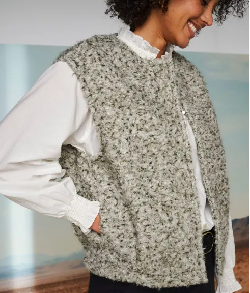 Veste sans manches, maille bouclette - Blog Blancheporte