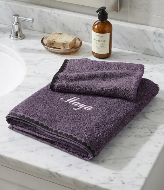 Serviettes de bain, finition broderie fantaisie, personnalisées - 420g/m² - Blog Blancheporte