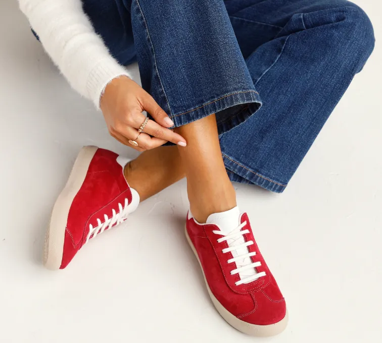 Comment choisir une paire de chaussures &agrave; la bonne largeur ?