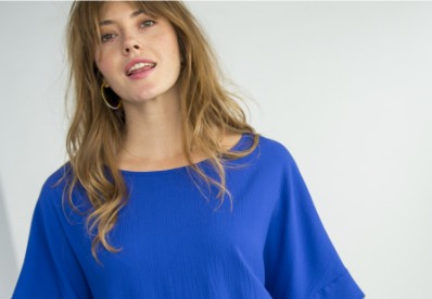 Robe femme forme housse unie à manches courtes en tissu texturé vert pas cher | Blancheporte