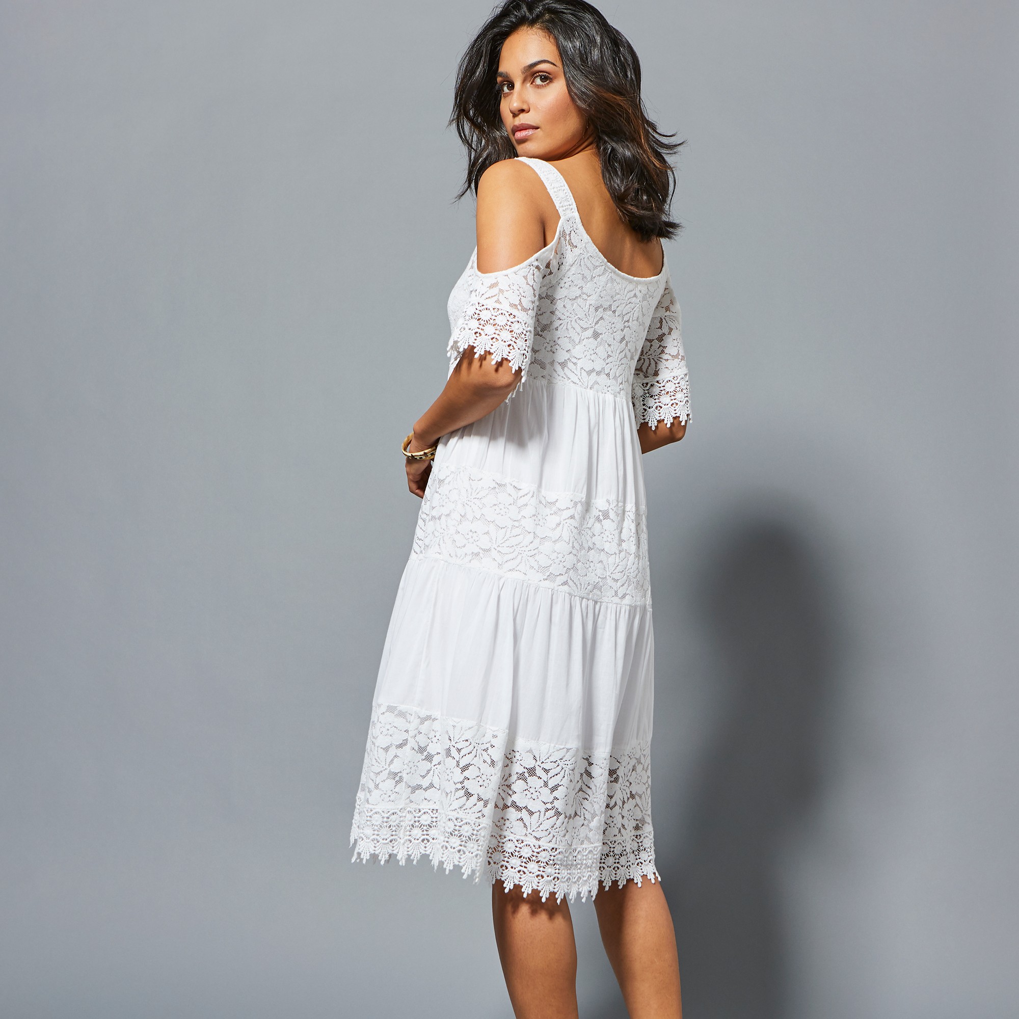 Robe dentelle macrame epaules denudees blanc Blancheporte
