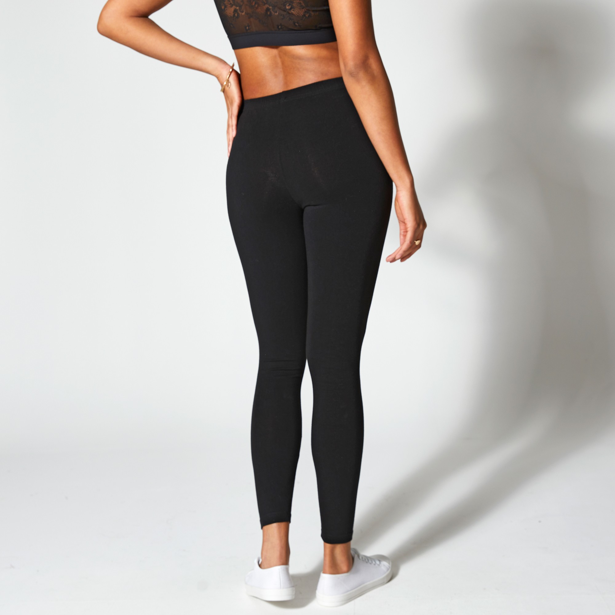 Blanche porte clearance legging femme