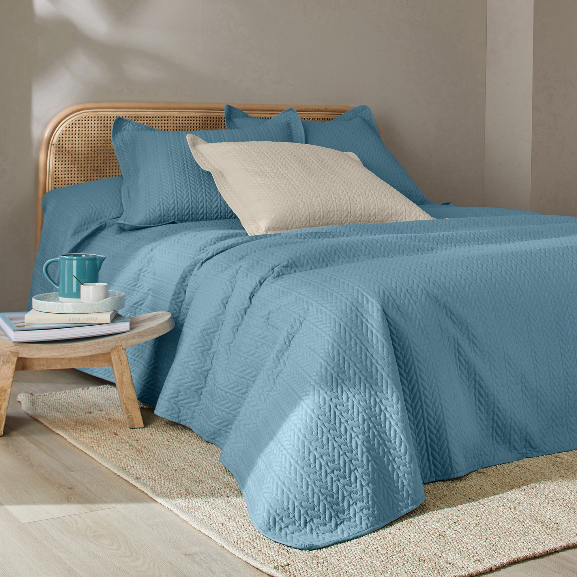 Couvre-lit Matelassé Microfibre Motif Géométrique - Blancheporte