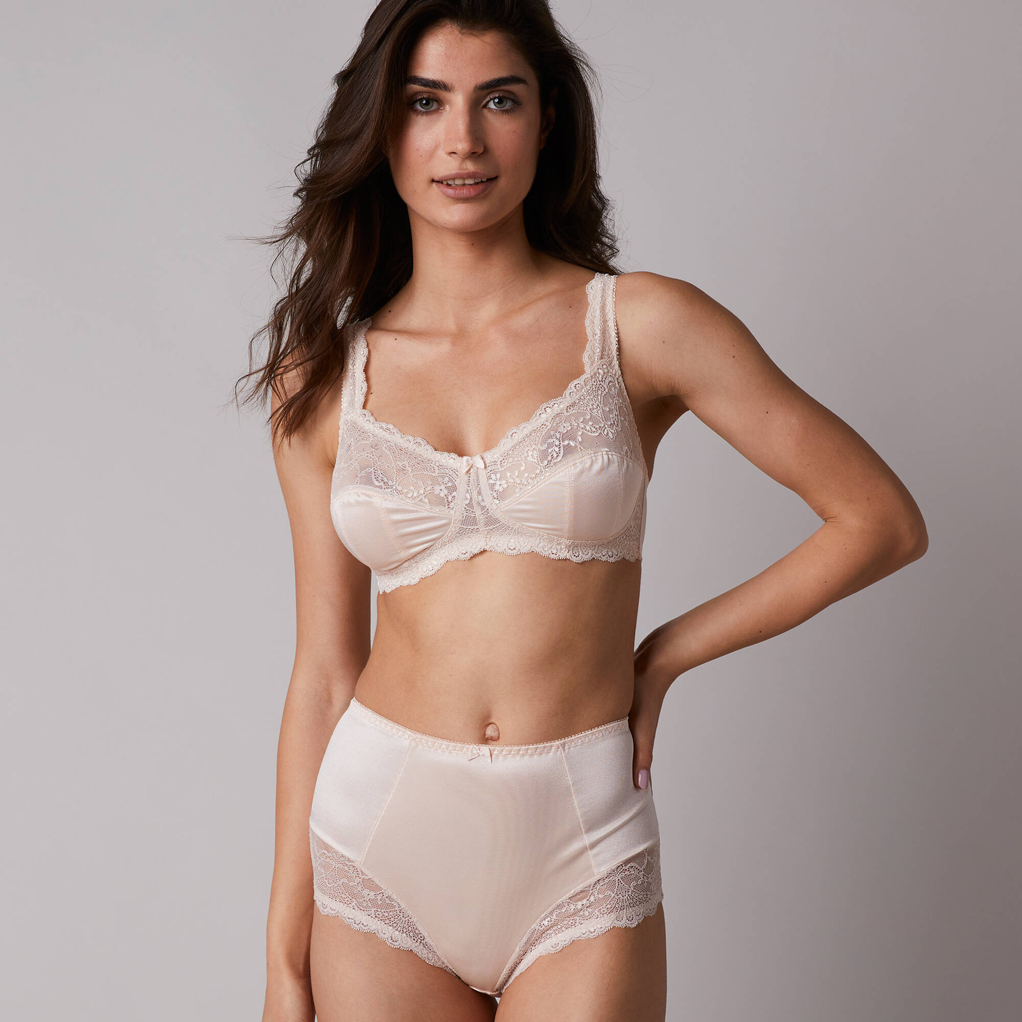 Soutien-gorge maille satinée et dentelle Salford sans armatures - lot de 2 - Blancheporte