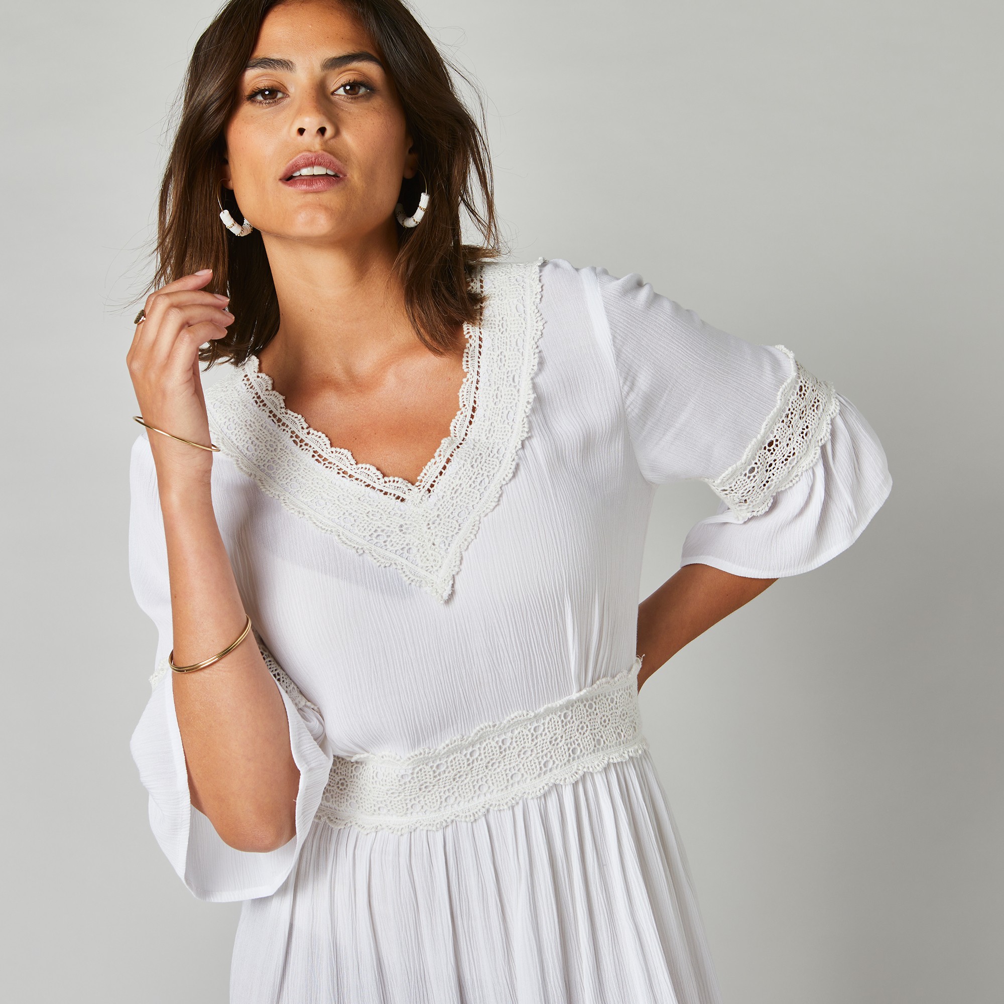 Robe macramé blanche porte top