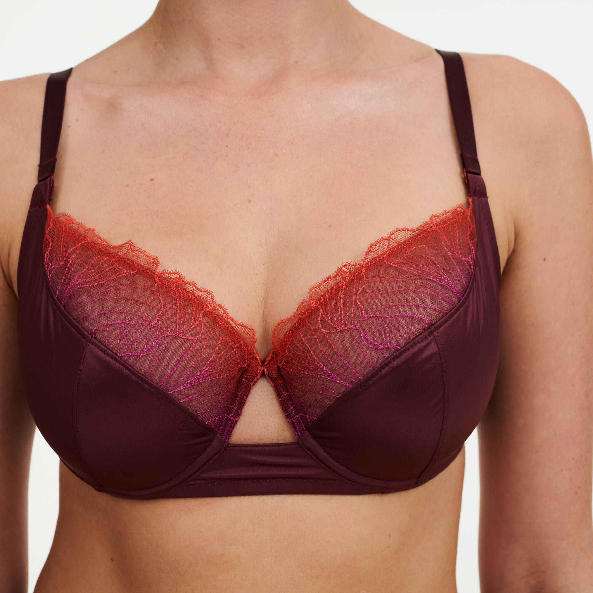 Soutien-gorge embotant en maille et dentelle  Tatoo love  - avec armatures - Blancheporte 65 €