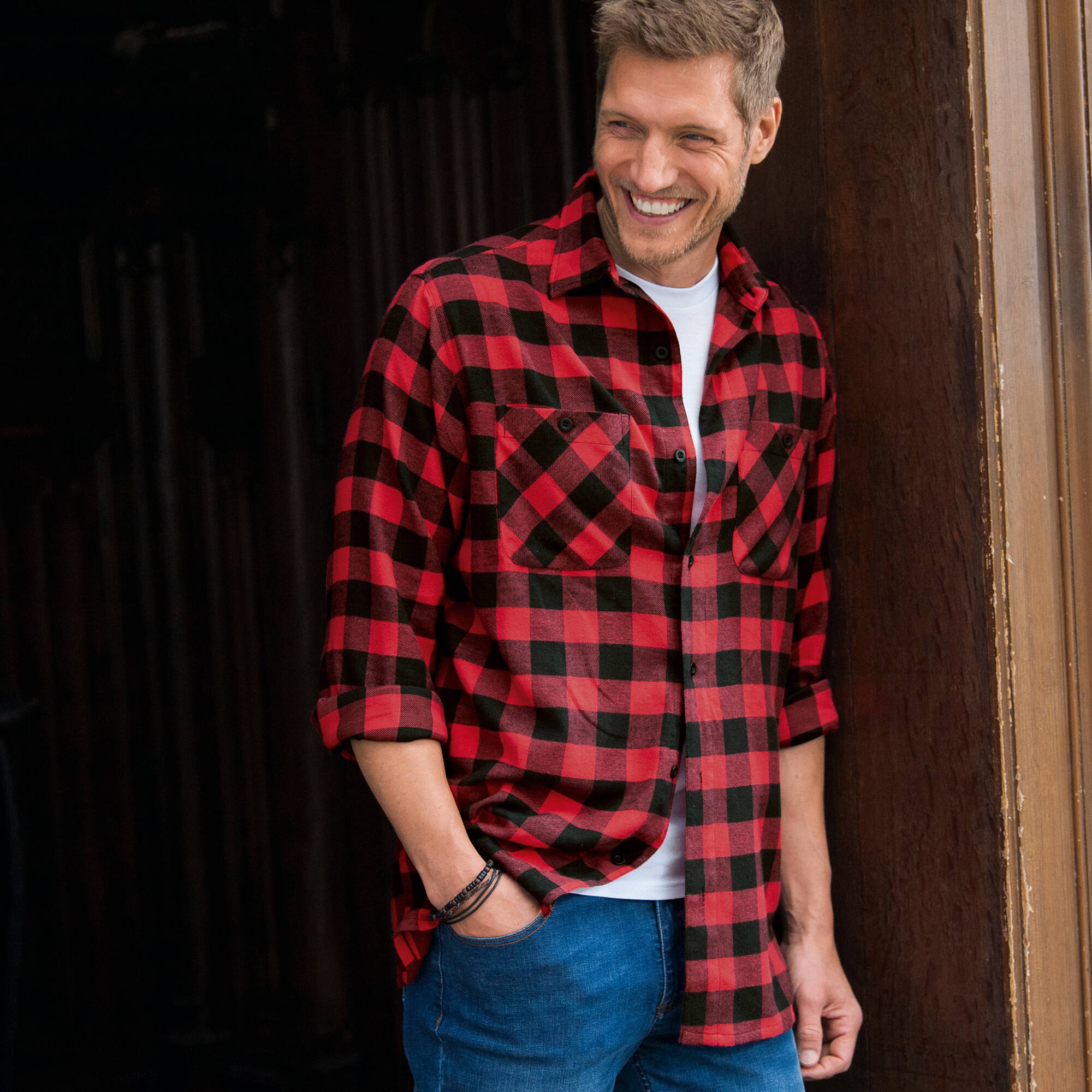 Chemise a carreau rouge et noir online