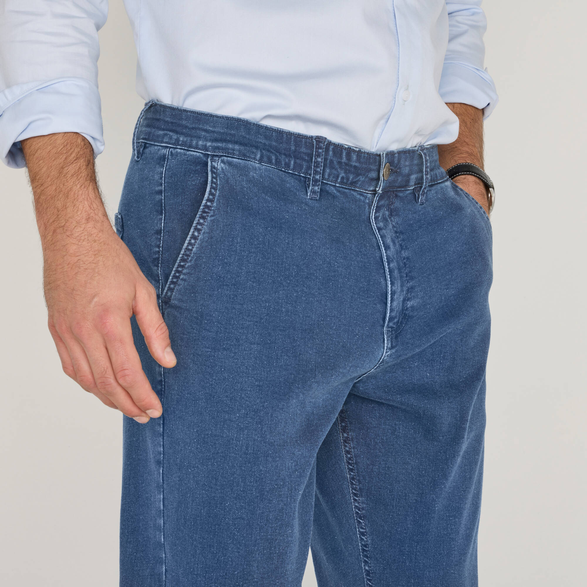 Jean urbain chic droit confort invisible - L30 - Blancheporte 40€