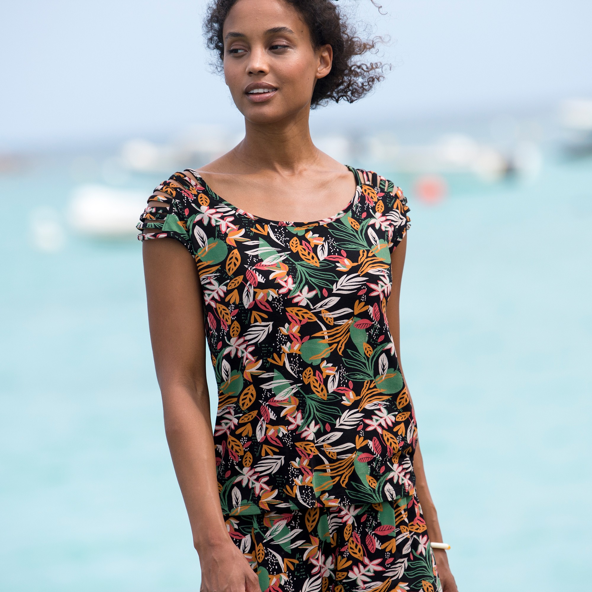 T-shirt Laçage Épaules Imprimé Tropical, Maille - Blancheporte