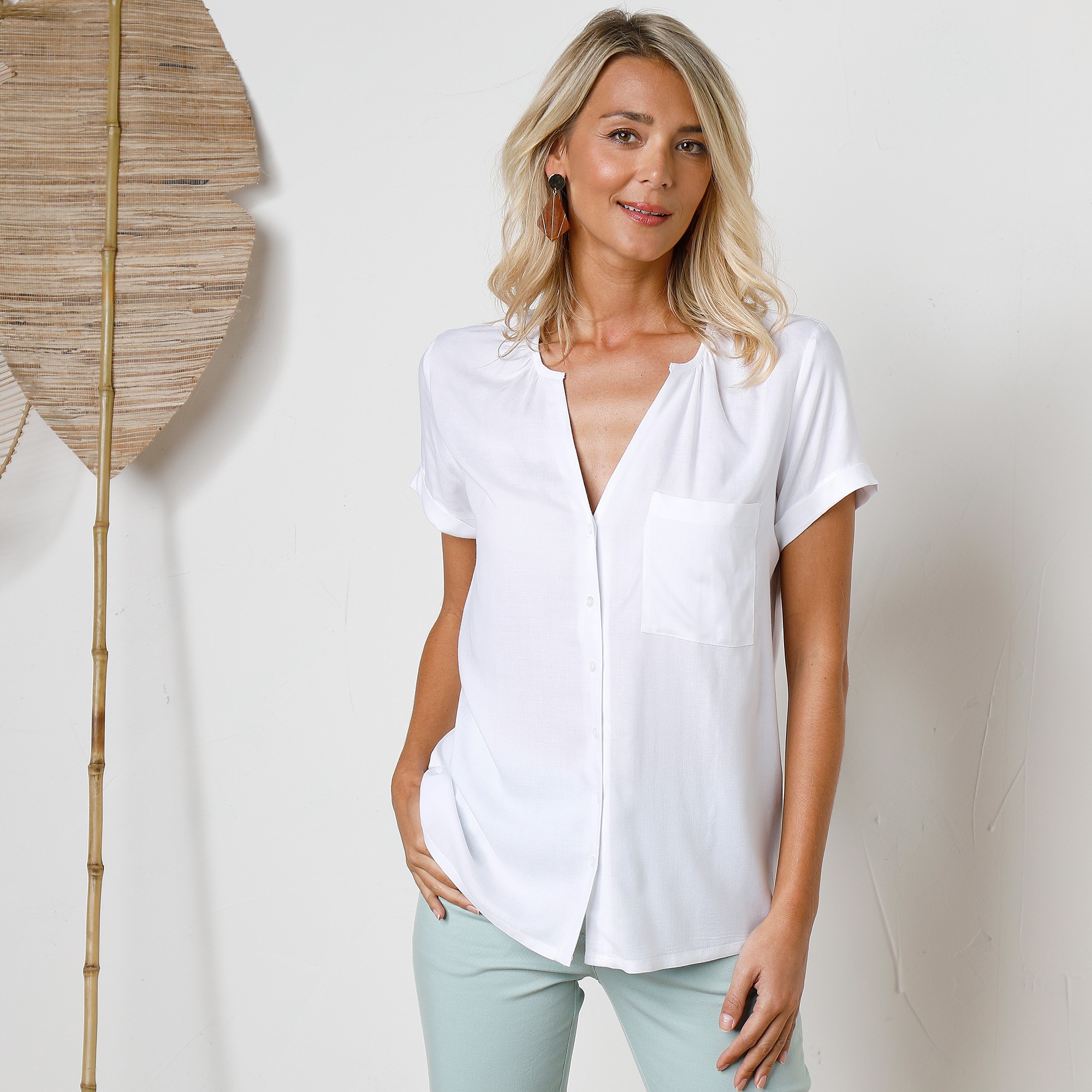 Blouse Boutonnée En Viscose Unie, Manches Courtes - Blancheporte