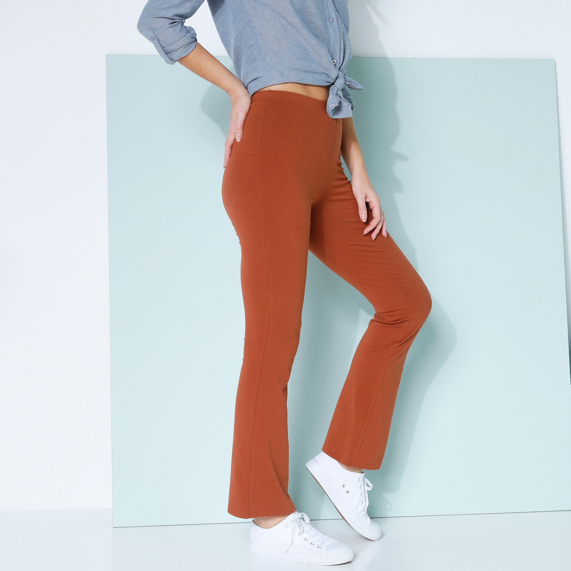 Legging Bootcut Uni, Taille Élastiquée - Lora Zellini