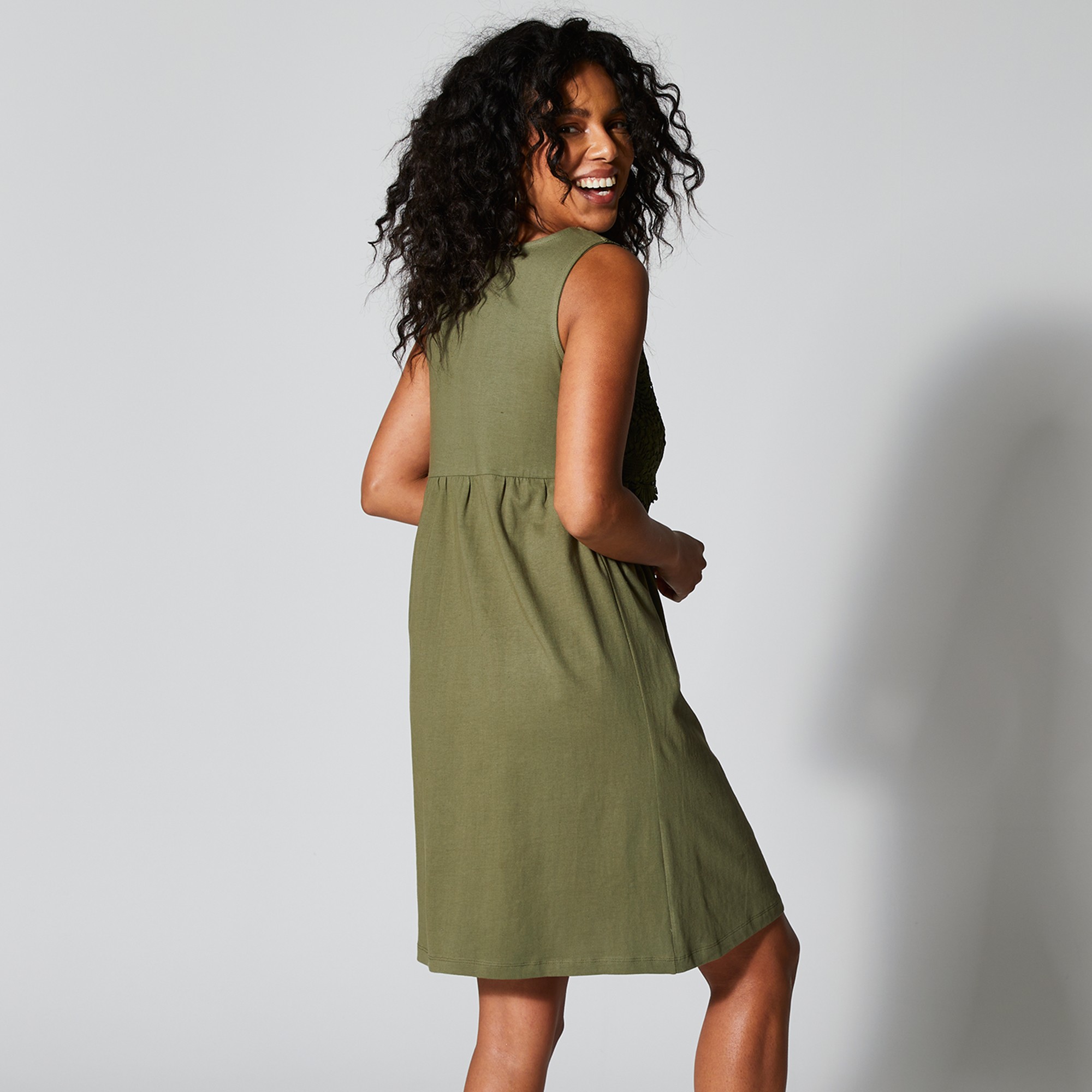 Blanche porte robe macramé sale