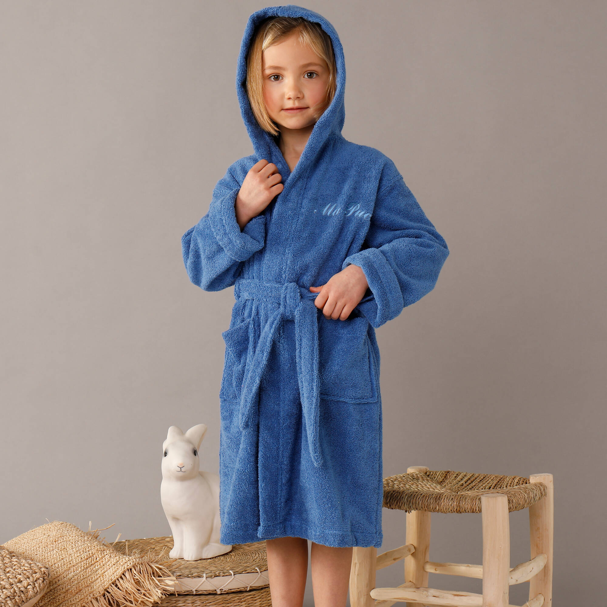 Oeko-tex Qualité Peignoir à Capuche Brodé OM Enfant 6-8 Ans - 100% Coton Certifié OEKO-TEX - Bleu Ciel - Taille 6-8 Ans Robe De Chambre Capuche Brodée Olympique Marseille Coton