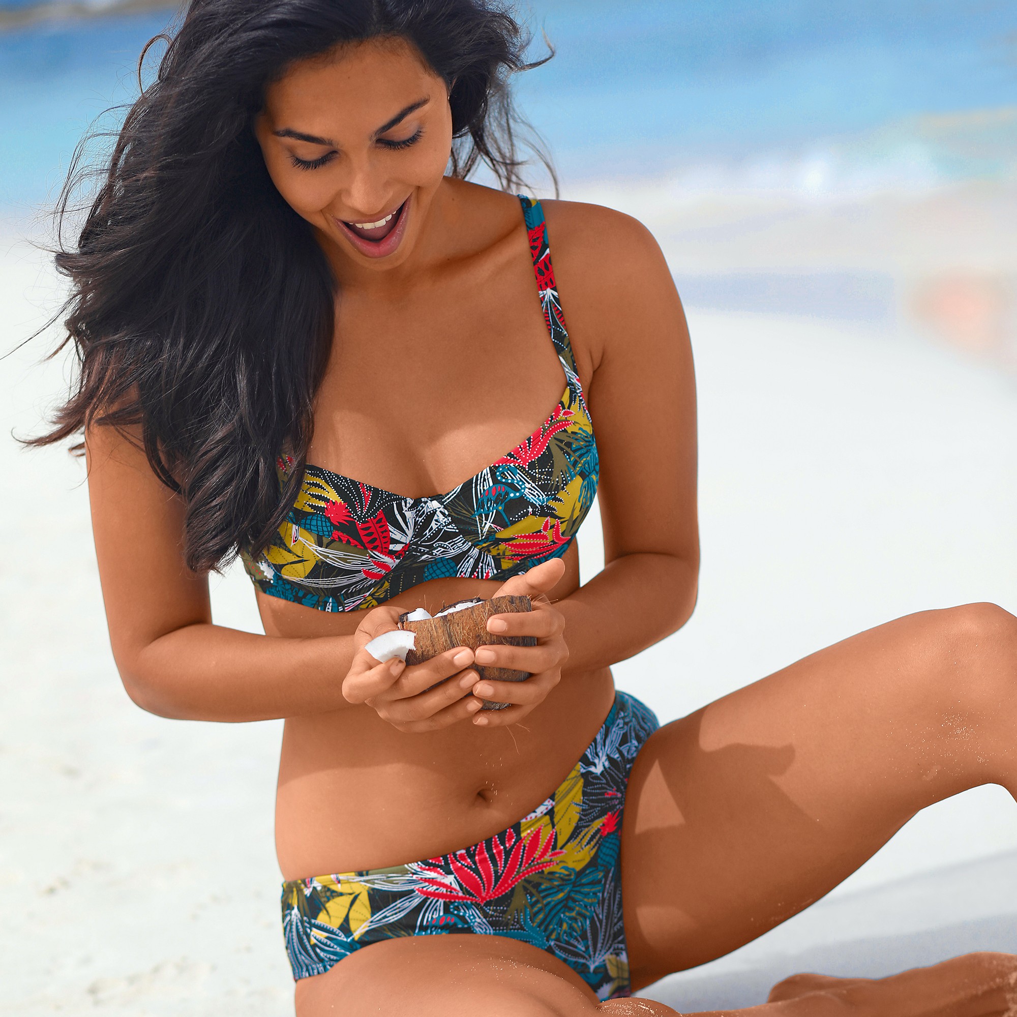 Haut de maillot de bain corbeille Mores avec armatures