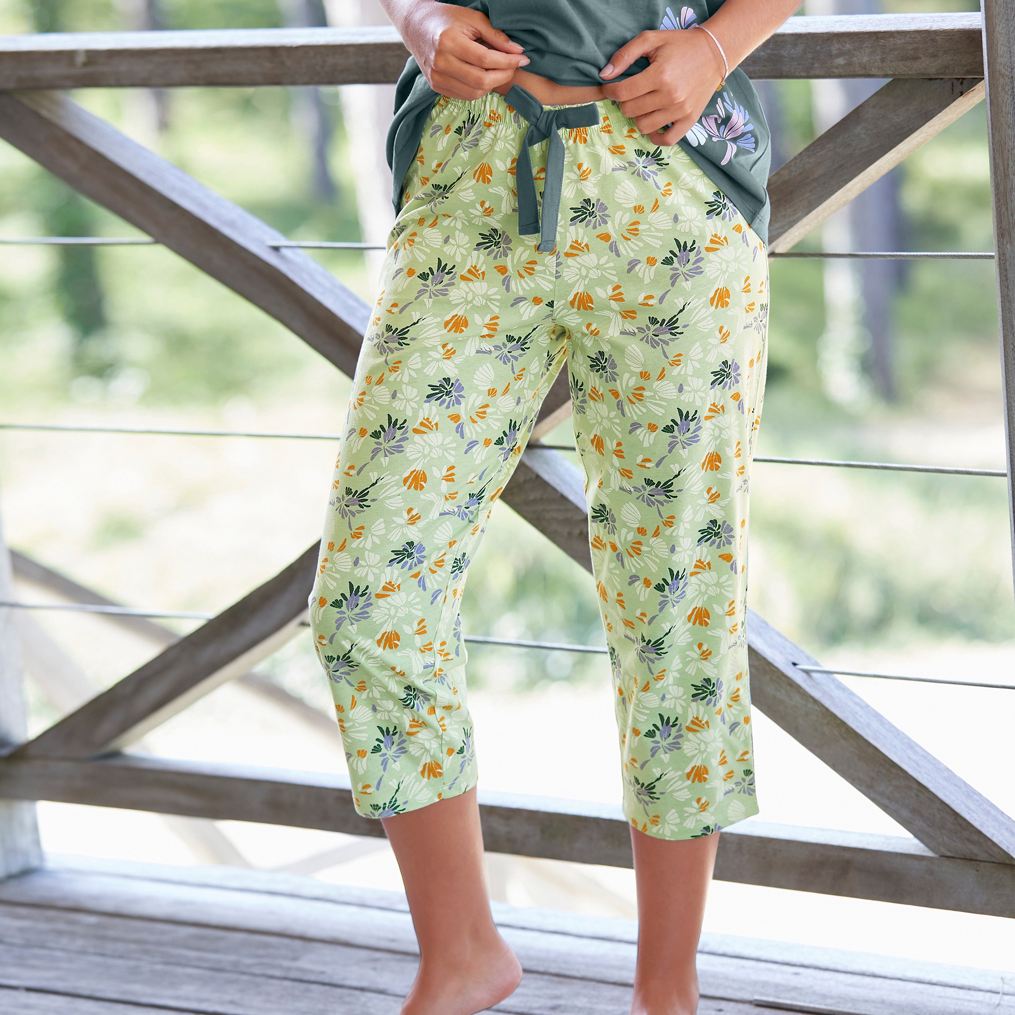 Pantacourt Pyjama Imprimé pétales De Fleurs - Blancheporte