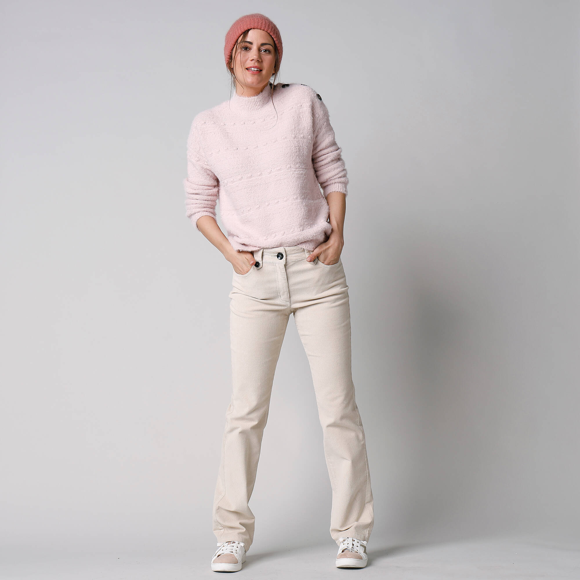 Pantalon droit velours cotele grege Blancheporte