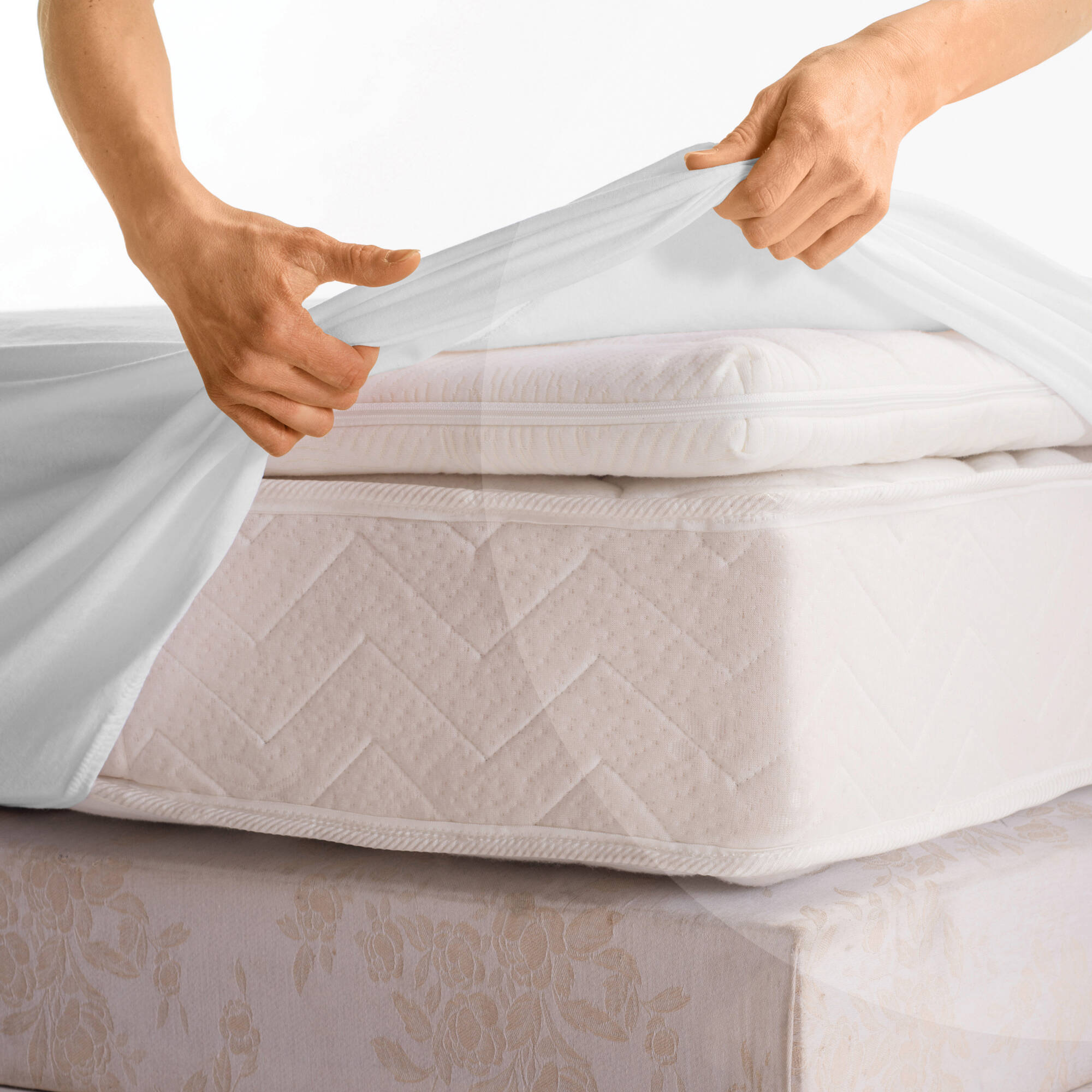 Protège-matelas molleton spécial matelas très épais anti-punaises G-First® - Blancheporte
