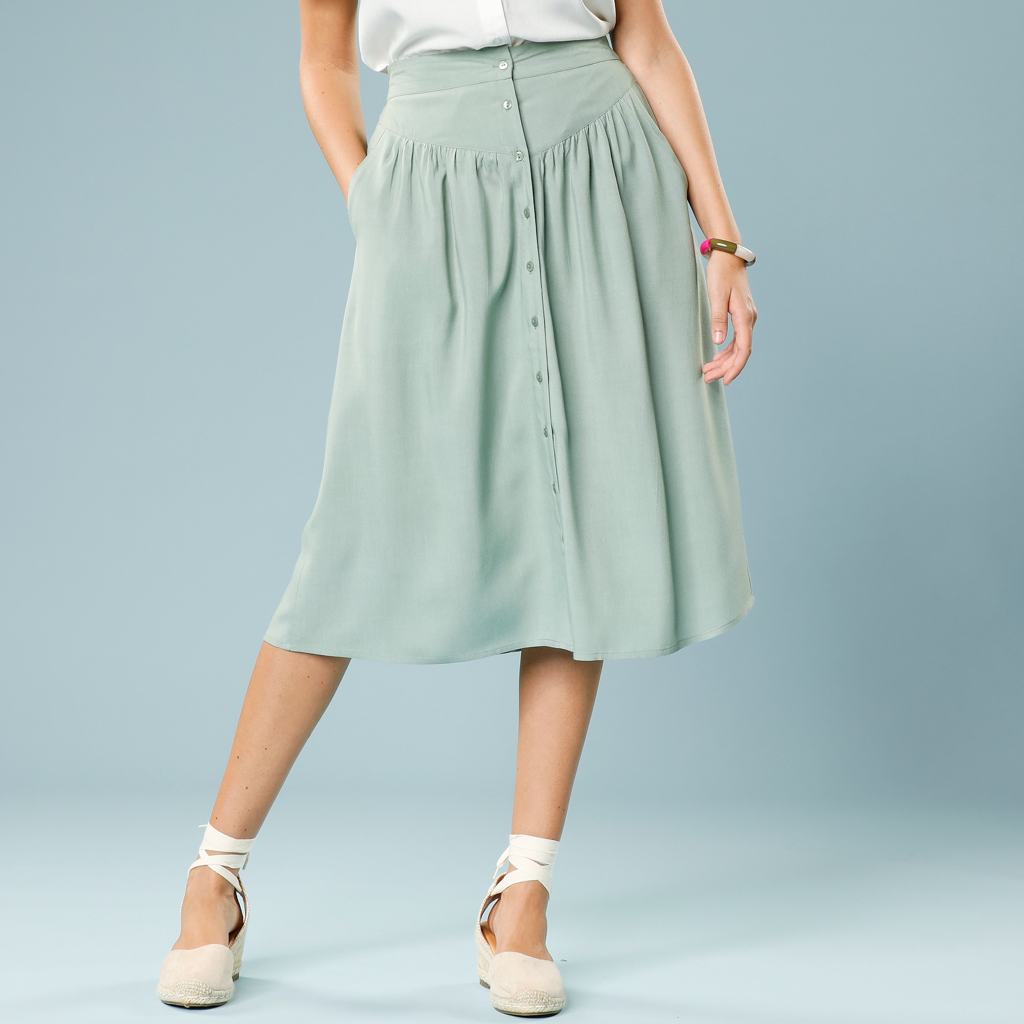 Jupe Unie Boutonnée Spéciale Petites - Blancheporte