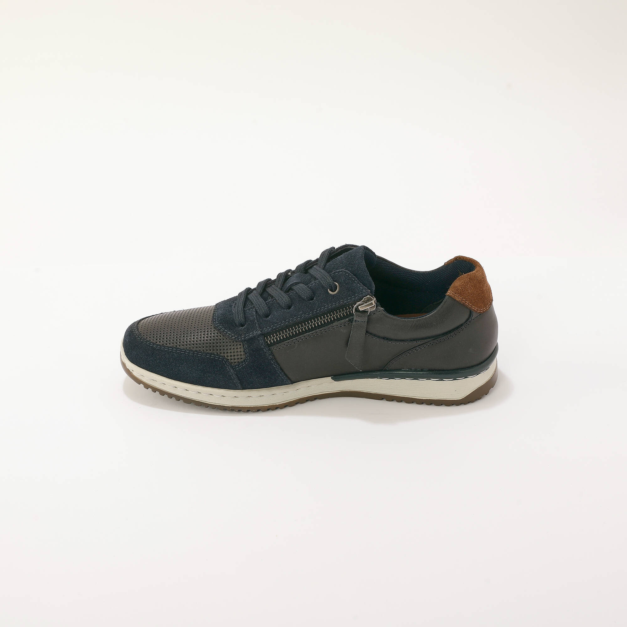 Baskets cuir zippes laage permanent - Blancheporte 90 €