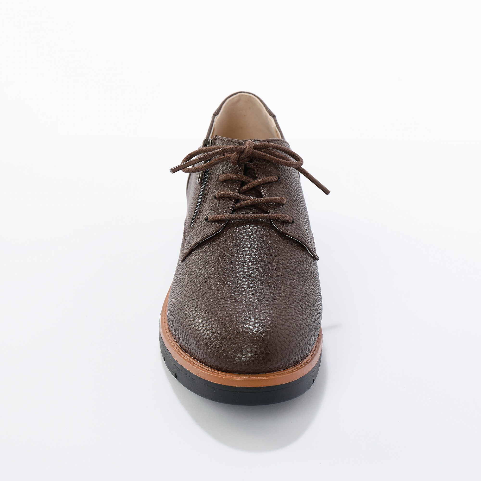 Derbies blanche clearance porte